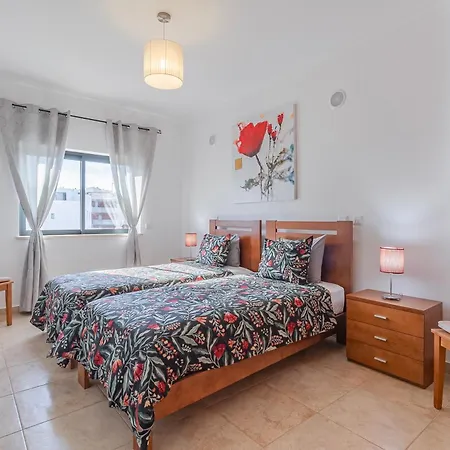 Palmeiras Penthouse Apartment Lagos